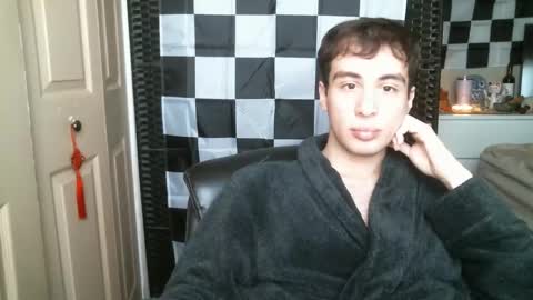 Snapshot of ezra_naamah chatting on January 12, 4:40 pm Ezra Naamah online show from January 12, 4:40 pm