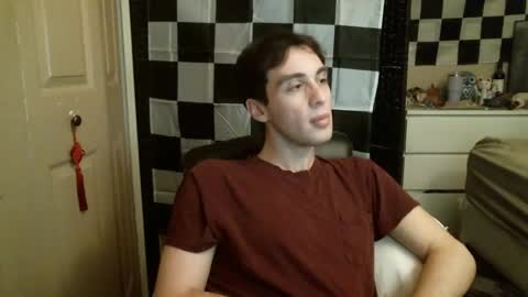 Snapshot of ezra_naamah chatting on January 20, 2:22 am Ezra Naamah online show from January 20, 2:22 am