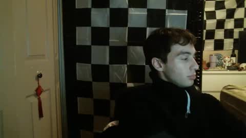 Snapshot of ezra_naamah chatting on January 22, 12:06 am Ezra Naamah online show from January 22, 12:06 am