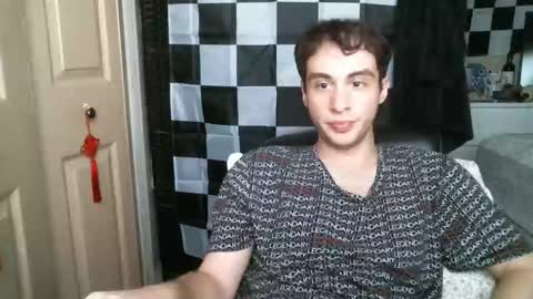 Snapshot of ezra_naamah chatting on January 29, 10:11 pm Ezra Naamah online show from January 29, 10:11 pm