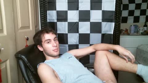 Snapshot of ezra_naamah chatting on February 5, 9:07 pm Ezra Naamah online show from February 5, 9:07 pm