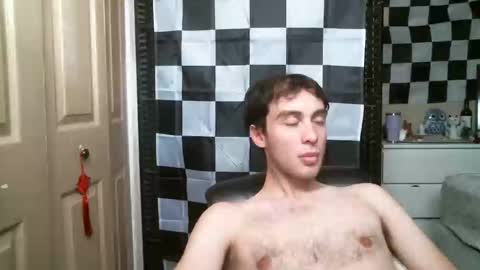 Snapshot of ezra_naamah chatting on February 17, 9:41 pm Ezra Naamah online show from February 17, 9:41 pm