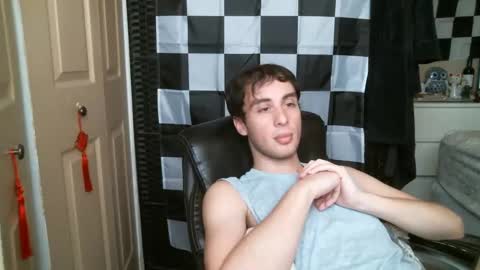 Snapshot of ezra_naamah chatting on February 19, 5:38 pm Ezra Naamah online show from February 19, 5:38 pm