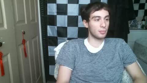 Snapshot of ezra_naamah chatting on February 22, 2:52 pm Ezra Naamah online show from February 22, 2:52 pm