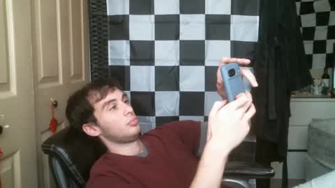 Snapshot of ezra_naamah chatting on February 22, 9:26 pm Ezra Naamah online show from February 22, 9:26 pm