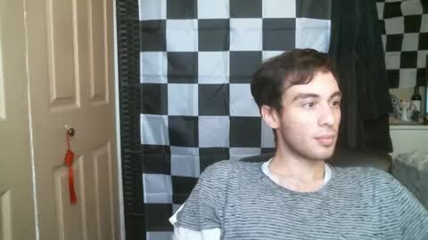 Snapshot of ezra_naamah chatting on February 23, 5:18 pm Ezra Naamah online show from February 23, 5:18 pm