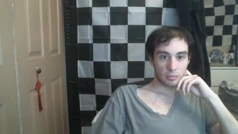 Snapshot of ezra_naamah chatting on February 23, 11:25 pm Ezra Naamah online show from February 23, 11:25 pm