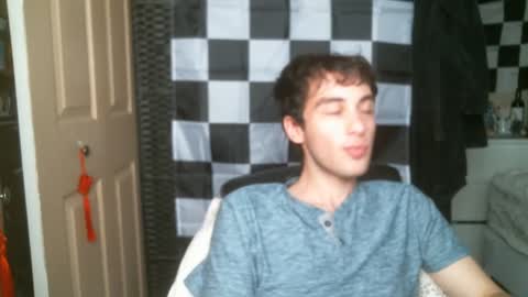 Snapshot of ezra_naamah chatting on February 27, 7:37 pm Ezra Naamah online show from February 27, 7:37 pm