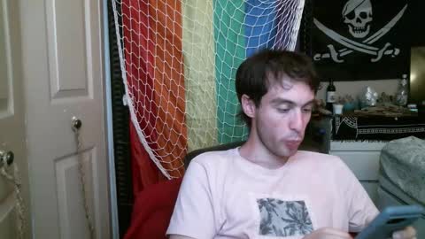 Snapshot of ezra_naamah chatting on September 19, 10:43 pm Ezra Naamah online show from September 19, 10:43 pm