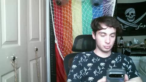 Snapshot of ezra_naamah chatting on March 29, 6:08 pm Ezra Naamah online show from March 29, 6:08 pm