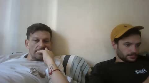 ezzcunha online show from April 30, 12:00 pm