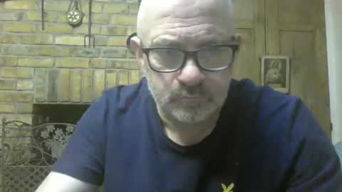 f1zzeek online show from February 19, 9:11 pm