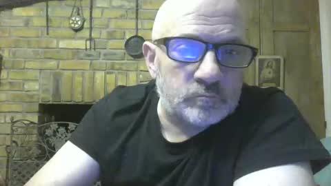 f1zzeek online show from February 25, 8:51 pm