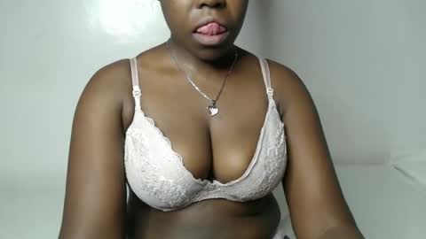 Miss Fabby online show from October 22, 9:20 am