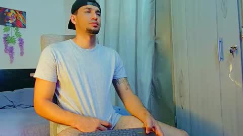 Snapshot of fabi_calde chatting on October 20, 2:34 am fabi online show from October 20, 2:34 am