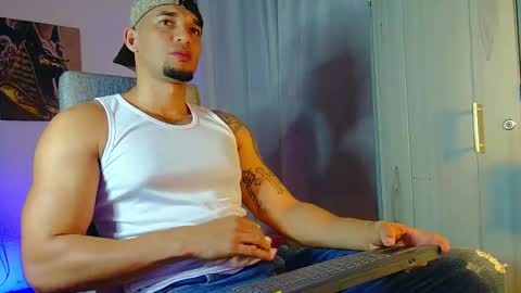 fabi online show from April 26, 2:20 am