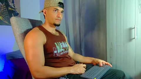 fabi online show from April 29, 2:59 am