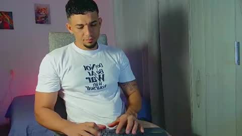 fabi online show from June 12, 1:26 am