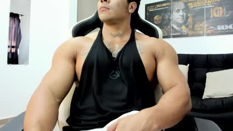 Fabian arango online show from May 7, 3:06 pm