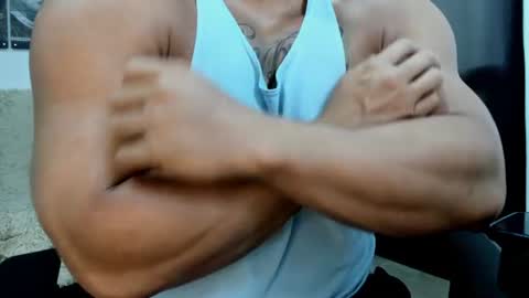 Fabian arango online show from June 17, 11:23 am