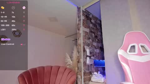 Thianna online show from February 11, 11:43 am