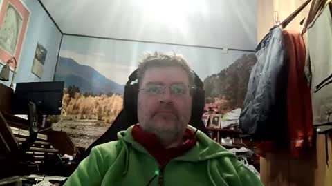 Snapshot of fabius2673 chatting on March 16, 10:41 am Fabius online show from March 16, 10:41 am