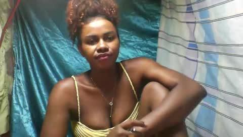 Fabriola9794 online show from March 22, 12:19 pm