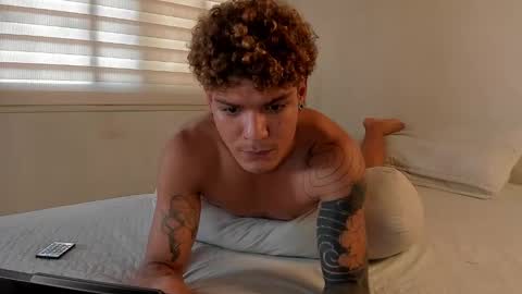 -  A N D E R online show from December 28, 8:25 pm