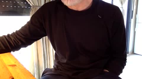 Snapshot of fabro45 chatting on March 23, 10:30 am Fabro online show from March 23, 10:30 am