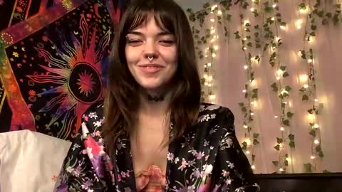 Faerie 3 online show from October 10, 11:59 pm