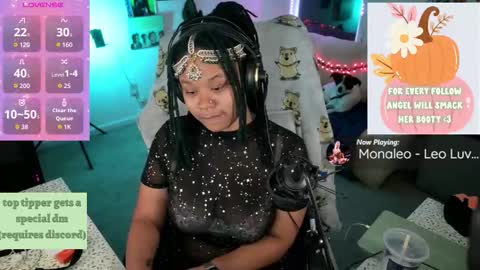 Snapshot of faeryaisha chatting on November 25, 12:54 am aisha online show from November 25, 12:54 am