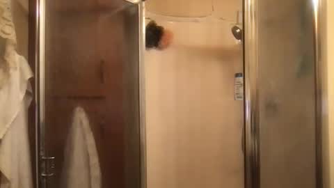 Fae online show from February 25, 11:08 am