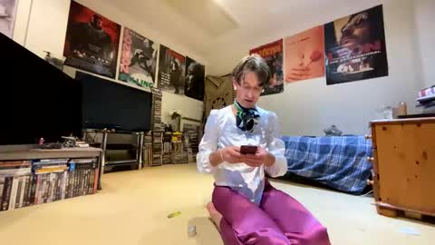 Snapshot of fagboysissy chatting on October 22, 1:44 pm fagboysissy online show from October 22, 1:44 pm