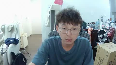 faint45508542 online show from March 9, 2:32 pm