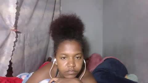 faiqua95 online show from March 24, 10:59 pm