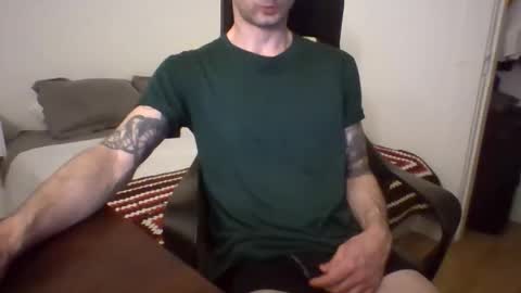 Snapshot of fairview6_9 chatting on June 5, 5:36 am jay online show from June 5, 5:36 am