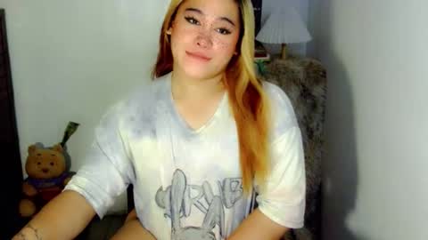 Snapshot of fairy_cuddle chatting on March 30, 6:09 pm call me shanaia online show from March 30, 6:09 pm