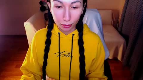 Elli  online show from October 10, 2:49 pm