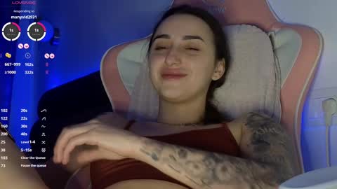 Snapshot of fairy_squirt chatting on March 6, 8:52 am Marrie online show from March 6, 8:52 am
