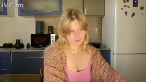 Arisha online show from December 18, 1:12 pm