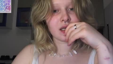 Arisha online show from March 9, 7:05 pm