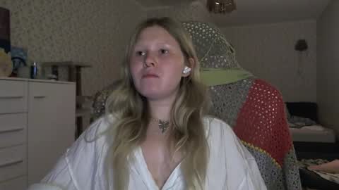 Arisha online show from October 21, 5:24 pm