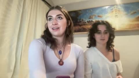 rose and jack online show from December 8, 4:35 am