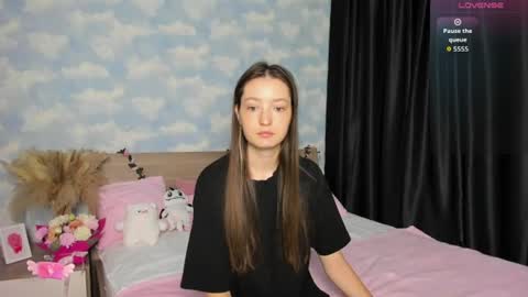 fairyylinaa online show from July 22, 2:58 am