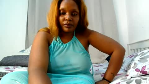 raysa4421 online show from June 14, 6:32 pm