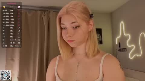 Emilia online show from October 22, 4:24 am