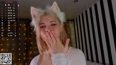 Emilia online show from November 30, 4:05 am