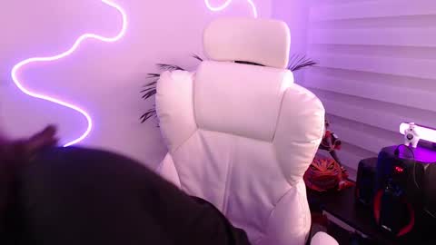 OF fallenag 1 online show from September 18, 4:58 am