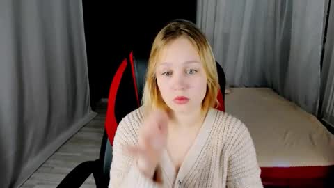 Lane   online show from February 8, 1:36 pm