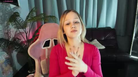 Lane   online show from February 9, 2:21 pm